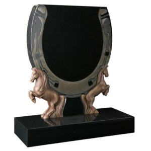 THE HORSE SHOE